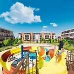 Nessebar And ساني بيتش