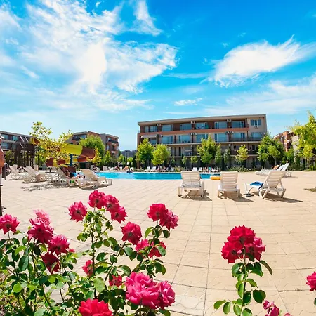 Nessebar And Appartamento